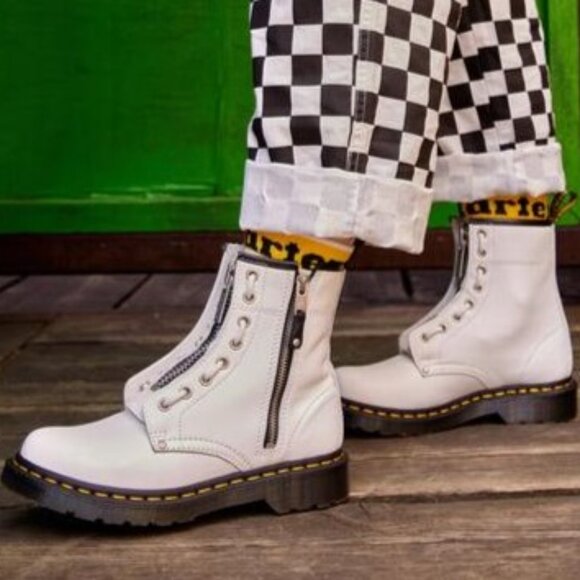 Dr. Martens 1460 Women's Twin Zip White Sendal Leather Combat Boots UK 8 NIB - Picture 1 of 15